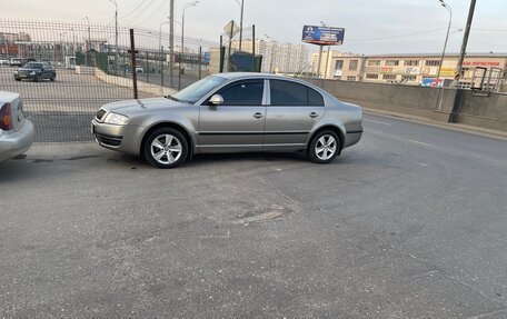 Skoda Superb III рестайлинг, 2007 год, 935 000 рублей, 3 фотография