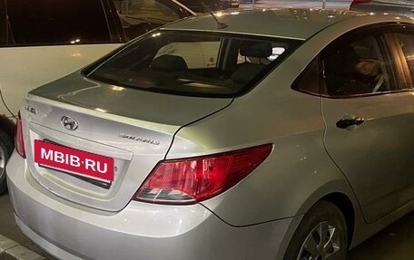 Hyundai Solaris II рестайлинг, 2014 год, 680 000 рублей, 3 фотография