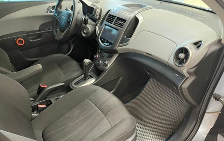 Chevrolet Aveo III, 2014 год, 899 000 рублей, 10 фотография