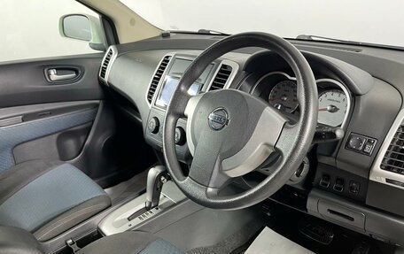 Nissan Wingroad III, 2010 год, 875 000 рублей, 11 фотография