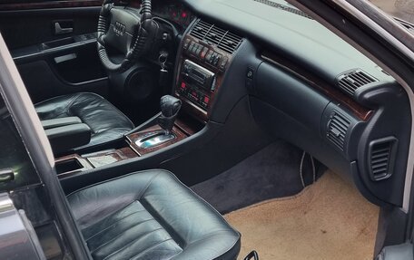 Audi A8, 1995 год, 550 000 рублей, 6 фотография