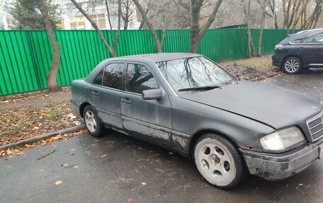 Mercedes-Benz C-Класс, 1994 год, 150 000 рублей, 5 фотография