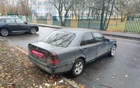 Mercedes-Benz C-Класс, 1994 год, 150 000 рублей, 4 фотография