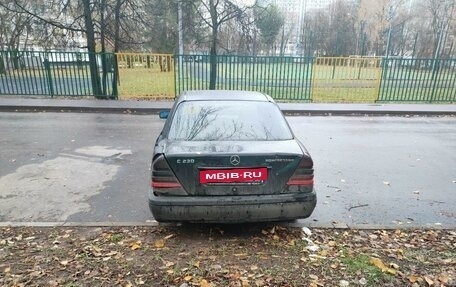 Mercedes-Benz C-Класс, 1994 год, 150 000 рублей, 3 фотография