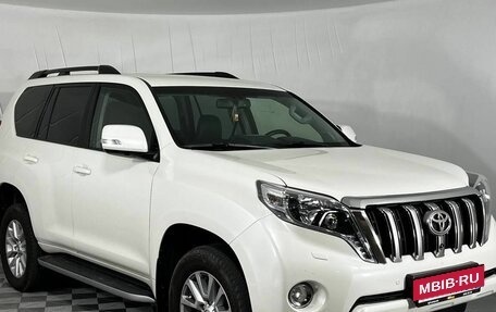 Toyota Land Cruiser Prado 150 рестайлинг 2, 2016 год, 3 950 000 рублей, 3 фотография