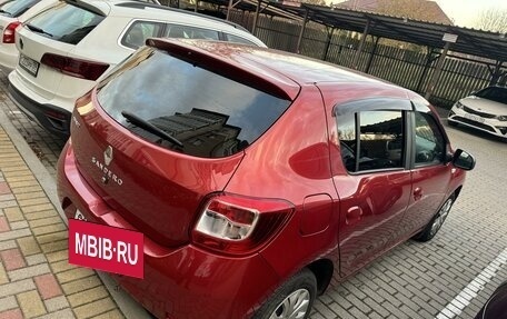 Renault Sandero I, 2014 год, 950 000 рублей, 2 фотография