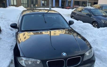 BMW 1 серия, 2010 год, 850 000 рублей, 3 фотография