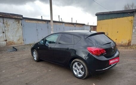 Opel Astra J, 2013 год, 1 100 000 рублей, 4 фотография