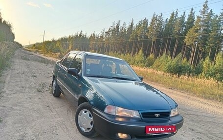 Daewoo Nexia I рестайлинг, 2001 год, 380 000 рублей, 5 фотография