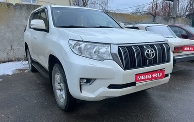 Toyota Land Cruiser Prado 150 рестайлинг 2, 2017 год, 5 000 000 рублей, 1 фотография