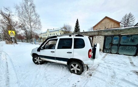 Chevrolet Niva I рестайлинг, 2004 год, 295 000 рублей, 4 фотография