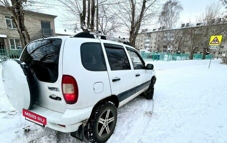 Chevrolet Niva I рестайлинг, 2004 год, 295 000 рублей, 2 фотография