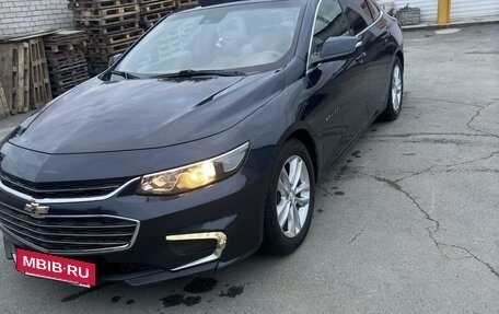 Chevrolet Malibu IX, 2017 год, 1 500 000 рублей, 13 фотография