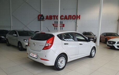 Hyundai Solaris II рестайлинг, 2014 год, 1 100 000 рублей, 5 фотография