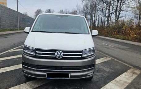 Volkswagen Multivan T6 рестайлинг, 2018 год, 5 500 000 рублей, 3 фотография