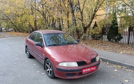 Mitsubishi Carisma I, 2000 год, 285 000 рублей, 1 фотография