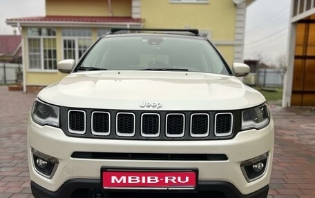 Jeep Compass II, 2021 год, 3 000 000 рублей, 1 фотография