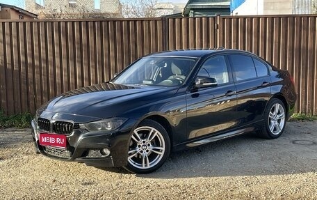 BMW 3 серия, 2015 год, 2 450 000 рублей, 1 фотография