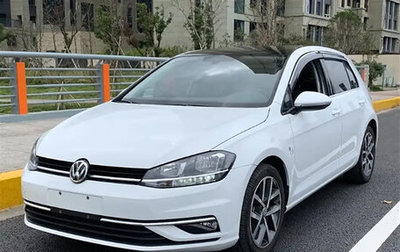 Volkswagen Golf VII, 2020 год, 1 680 000 рублей, 1 фотография