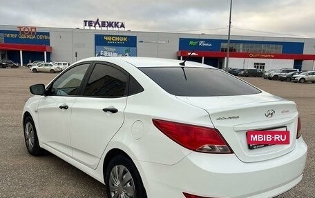 Hyundai Solaris II рестайлинг, 2016 год, 1 020 000 рублей, 5 фотография