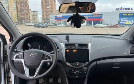 Hyundai Solaris II рестайлинг, 2016 год, 1 020 000 рублей, 16 фотография