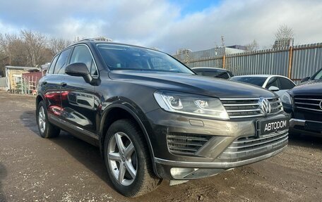 Volkswagen Touareg III, 2016 год, 3 499 000 рублей, 2 фотография