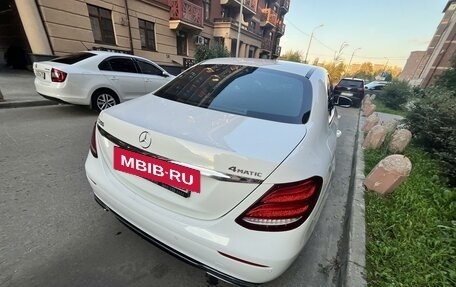 Mercedes-Benz E-Класс, 2017 год, 4 400 000 рублей, 10 фотография