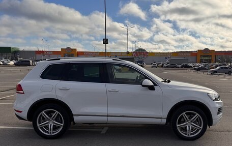 Volkswagen Touareg III, 2013 год, 2 420 000 рублей, 4 фотография