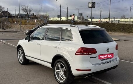 Volkswagen Touareg III, 2013 год, 2 420 000 рублей, 8 фотография