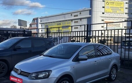 Volkswagen Polo VI (EU Market), 2013 год, 790 000 рублей, 2 фотография