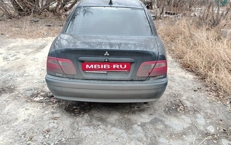 Mitsubishi Carisma I, 2002 год, 250 000 рублей, 2 фотография