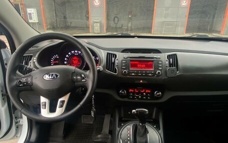 KIA Sportage III, 2013 год, 1 530 000 рублей, 10 фотография