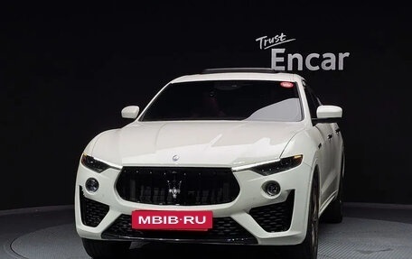 Maserati Levante I, 2021 год, 6 780 000 рублей, 3 фотография