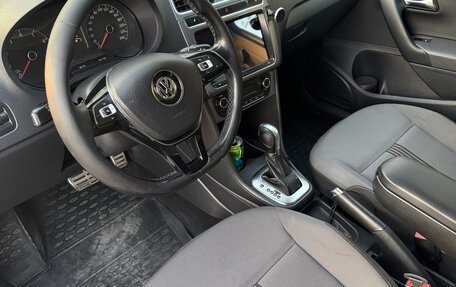 Volkswagen Polo VI (EU Market), 2016 год, 1 100 000 рублей, 12 фотография