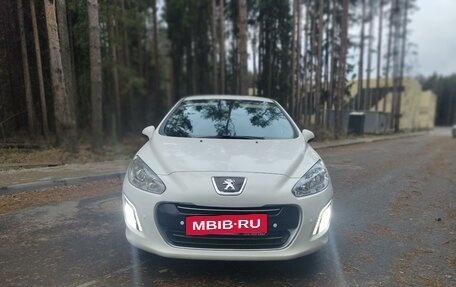 Peugeot 308 II, 2011 год, 500 000 рублей, 2 фотография