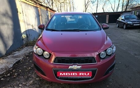 Chevrolet Aveo III, 2013 год, 950 000 рублей, 2 фотография