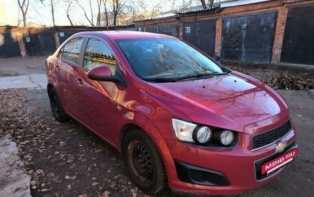 Chevrolet Aveo III, 2013 год, 950 000 рублей, 3 фотография