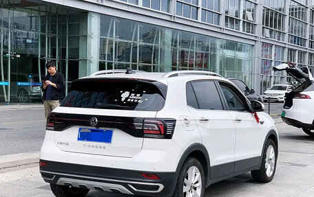 Volkswagen T-Cross I, 2021 год, 1 760 000 рублей, 7 фотография