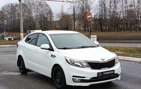 KIA Rio III рестайлинг, 2016 год, 996 000 рублей, 3 фотография