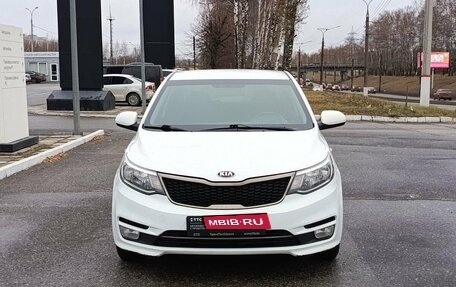 KIA Rio III рестайлинг, 2016 год, 996 000 рублей, 2 фотография