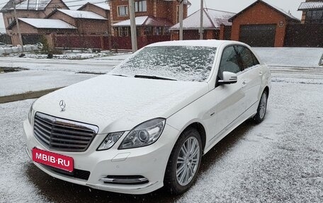 Mercedes-Benz E-Класс, 2012 год, 2 990 000 рублей, 11 фотография