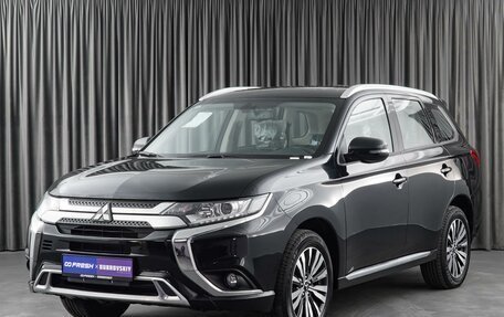 Mitsubishi Outlander III рестайлинг 3, 2022 год, 3 820 000 рублей, 5 фотография