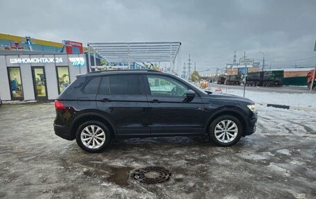 Volkswagen Tiguan II, 2019 год, 2 300 000 рублей, 4 фотография