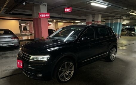 Volkswagen Tiguan II, 2019 год, 3 200 000 рублей, 1 фотография