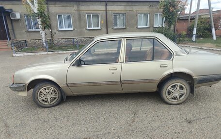 Opel Ascona C, 1986 год, 150 000 рублей, 3 фотография