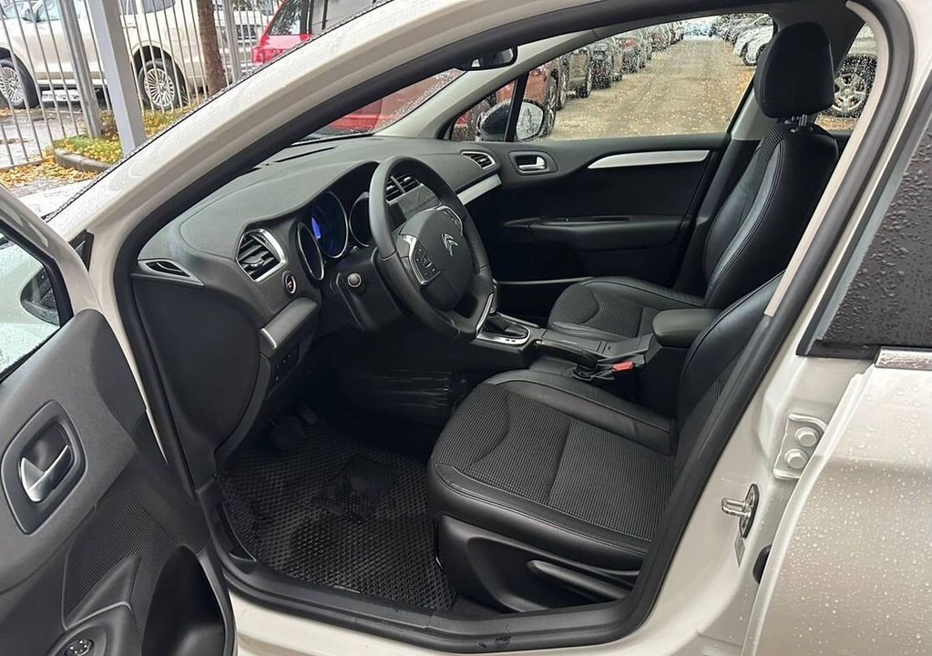 Citroen C4, 2021 год, 1 829 000 рублей, 11 фотография