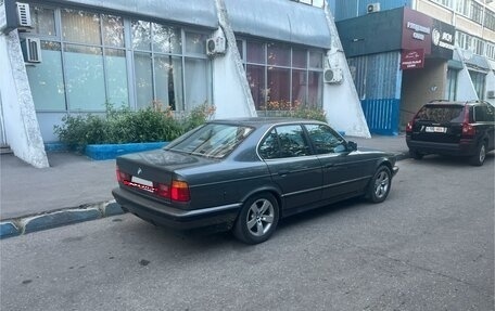 BMW 5 серия, 1989 год, 1 100 000 рублей, 4 фотография