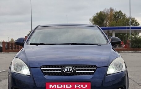 KIA cee'd I рестайлинг, 2008 год, 700 000 рублей, 8 фотография