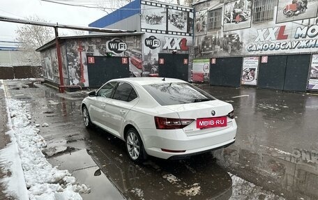 Skoda Superb III рестайлинг, 2018 год, 2 300 000 рублей, 6 фотография