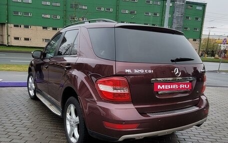 Mercedes-Benz M-Класс, 2009 год, 1 900 000 рублей, 3 фотография